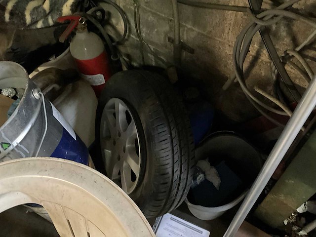 Partij diverse inhoud - afbeelding 5 van  8