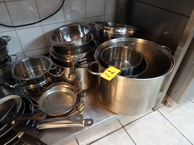 Partij diverse inox kookpotten/pannen - afbeelding 3 van  3