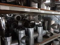 Partij diverse inox schoorsteen- en rookgasonderdelen - afbeelding 21 van  64
