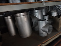 Partij diverse inox schoorsteen- en rookgasonderdelen - afbeelding 22 van  64