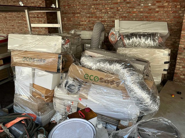 Partij diverse isolatiebuizen - afbeelding 1 van  8