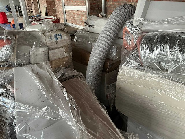 Partij diverse isolatiebuizen - afbeelding 8 van  8