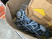 Partij diverse isolatiepluggen - afbeelding 3 van  8