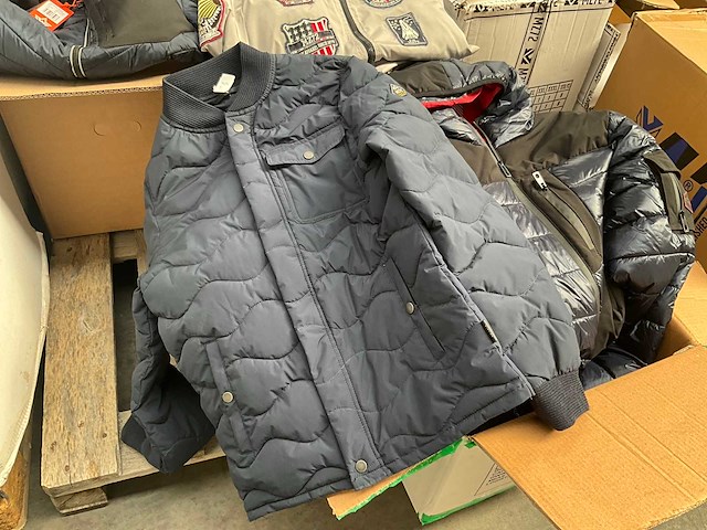 Partij diverse jassen mz72 en the wild stream (ca. 22x) - afbeelding 3 van  4