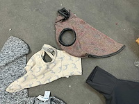 Partij diverse jumpers en body’s voor honden - afbeelding 8 van  10