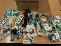 Partij diverse kabels pc smartphone etc - afbeelding 3 van  7