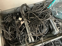 Partij diverse kabels voor audio en computer - afbeelding 2 van  12