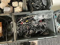 Partij diverse kabels voor audio en computer - afbeelding 9 van  12