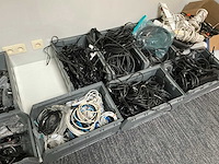 Partij diverse kabels voor audio en computer - afbeelding 10 van  12