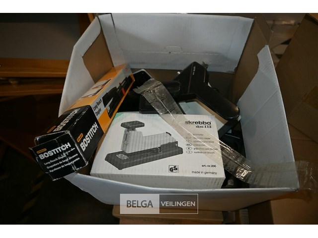 Partij diverse kantoorbenodigdheden - afbeelding 3 van  9