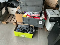 Partij diverse kantoorbenodigdheden - afbeelding 2 van  8