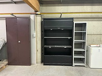 Partij diverse kantoormeubelen - afbeelding 1 van  4