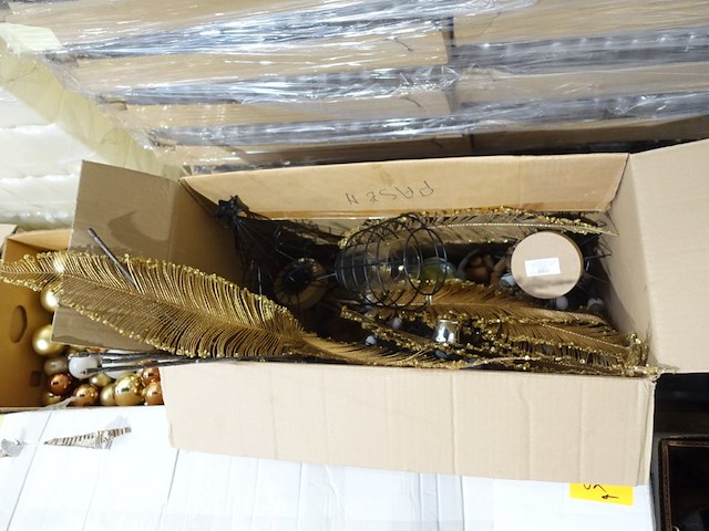 Partij diverse kerstmateriaal - afbeelding 9 van  13