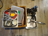 Partij diverse keukentoebehoren