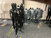 Partij diverse kinderpaspoppen (14x) - afbeelding 1 van  7