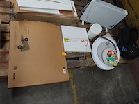 Partij diverse kindertoebehoren - afbeelding 1 van  6