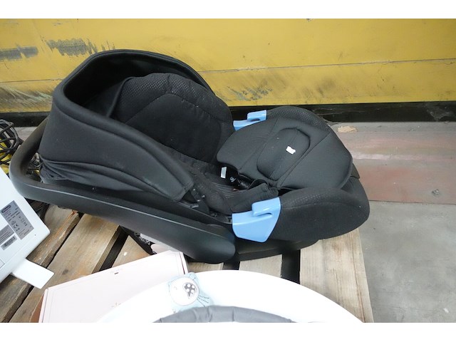 Partij diverse kindertoebehoren - afbeelding 6 van  6