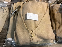 Partij diverse kledij waaronder archepitro - totaal circa 95 stuks - afbeelding 6 van  31