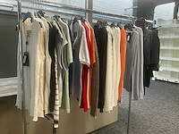 Partij diverse kledij waaronder archepitro - totaal circa 95 stuks - afbeelding 22 van  31