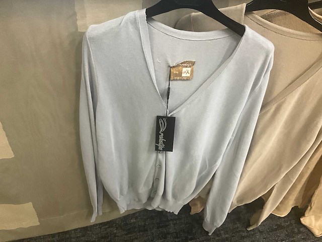 Partij diverse kledij waaronder archepitro - totaal circa 95 stuks - afbeelding 12 van  31