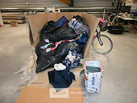 Partij diverse kleding