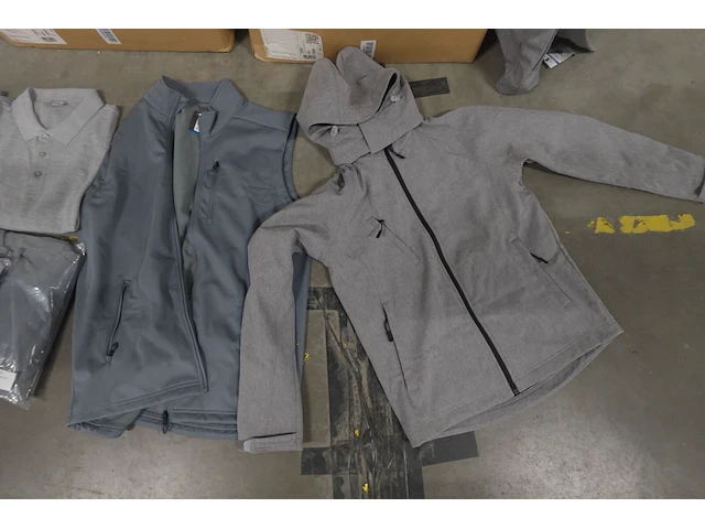 Partij diverse kleding - afbeelding 3 van  5