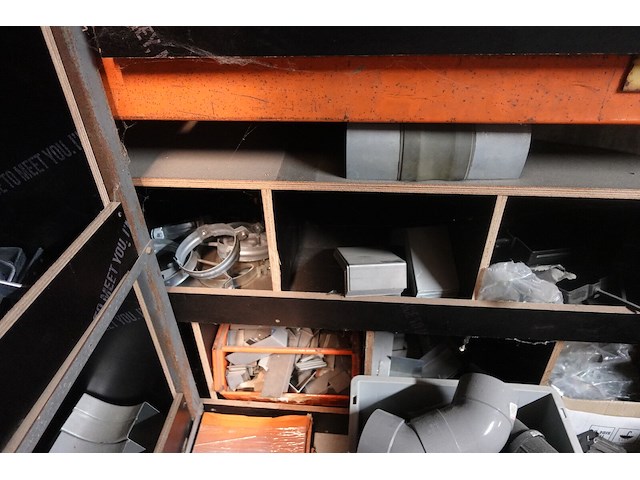 Partij diverse koppelstukken + bevestigingsmateriaal - afbeelding 27 van  42