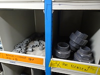 Partij diverse kunstoffen koppelingen - afbeelding 5 van  7