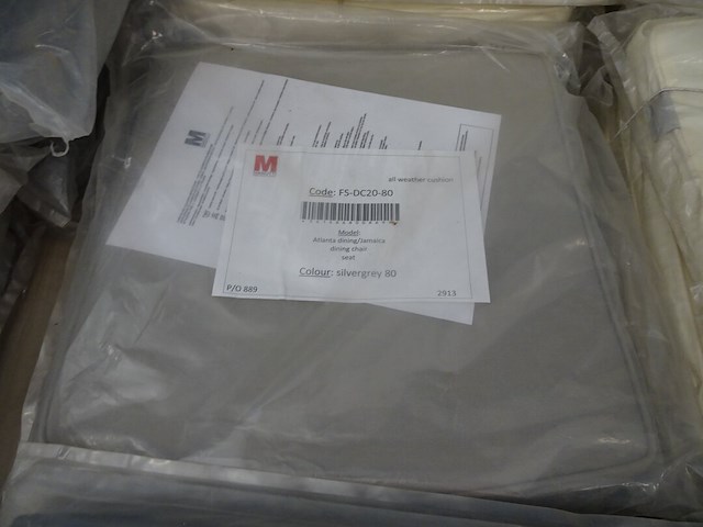 Partij diverse kussens manutti - afbeelding 5 van  7