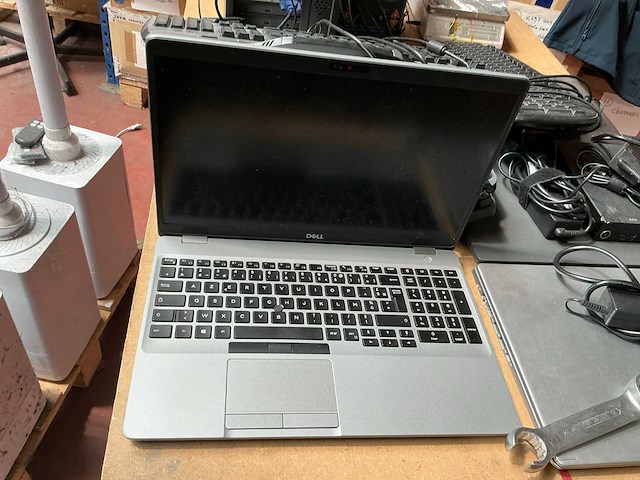 Partij diverse laptops, desktop en toebehoren - afbeelding 5 van  12