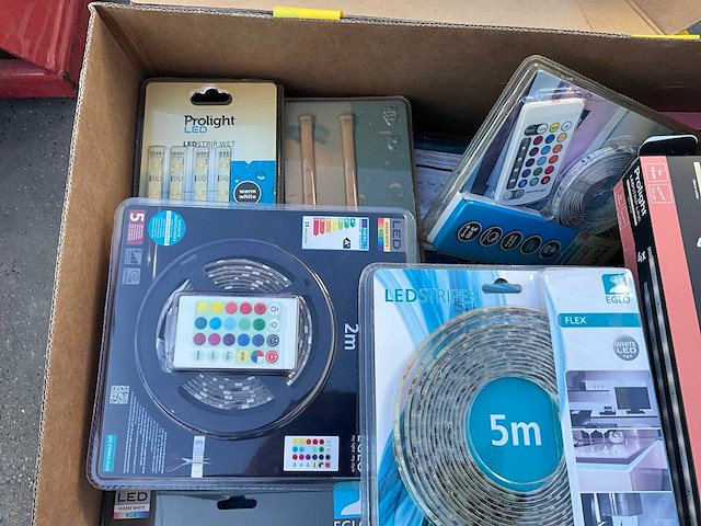 Partij diverse ledstrips eglo/prolight - afbeelding 2 van  9
