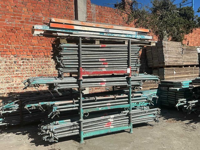 Partij diverse liggers - afbeelding 2 van  7