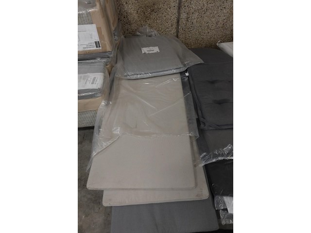 Partij diverse ligkussen manutti - afbeelding 4 van  4