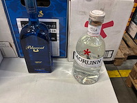 Partij diverse likeuren, aperitieven en sterke dranken - afbeelding 3 van  6