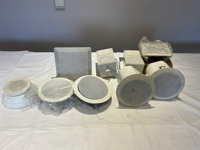 Partij diverse luidsprekers - afbeelding 1 van  6