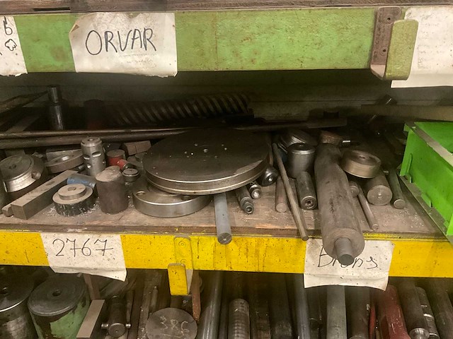 Partij diverse machine onderdelen en toebehoren - afbeelding 9 van  11