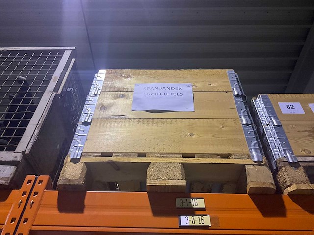 Partij diverse man luchtketels en bijhorende spanbanden - afbeelding 3 van  22