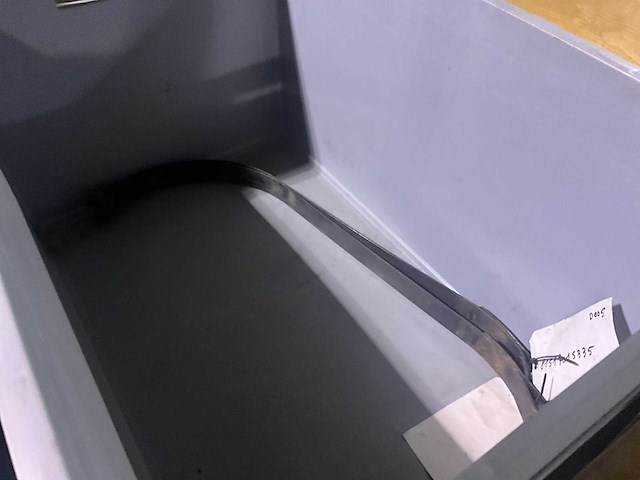 Partij diverse man luchtketels en bijhorende spanbanden - afbeelding 19 van  22