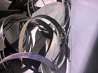 Partij diverse man luchtketels en bijhorende spanbanden - afbeelding 21 van  22