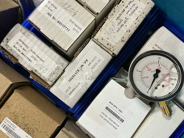 Partij diverse manometers - afbeelding 11 van  11