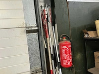 Partij diverse markeerpalen - afbeelding 1 van  4