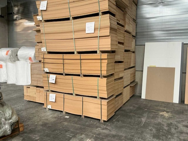 Partij diverse mdf platen - afbeelding 2 van  4