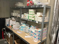 Partij diverse medische benodigdheden - afbeelding 1 van  18