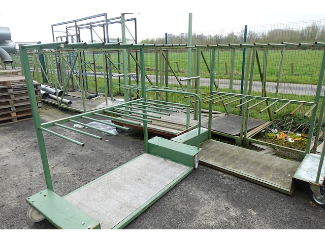 Partij diverse metalen karren/houders - afbeelding 4 van  6