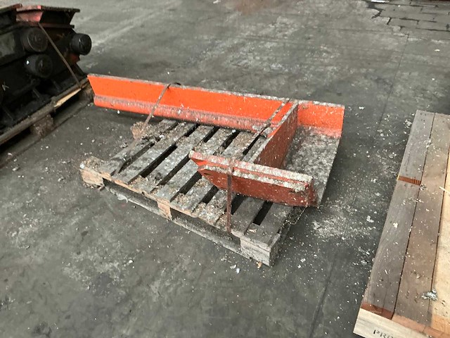 Partij diverse metalen onderdelen - afbeelding 8 van  13