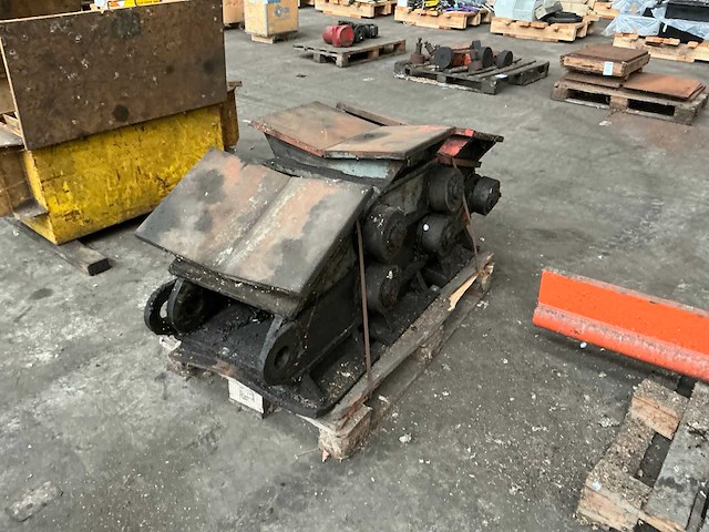 Partij diverse metalen onderdelen - afbeelding 9 van  13