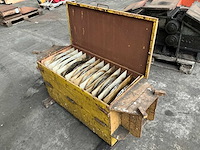 Partij diverse metalen onderdelen - afbeelding 10 van  13