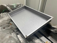 Partij diverse metalen schalen (1 pallet) - afbeelding 1 van  6