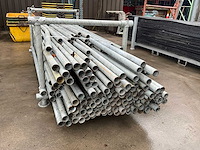Partij diverse metalen stellingbuizen - afbeelding 5 van  10