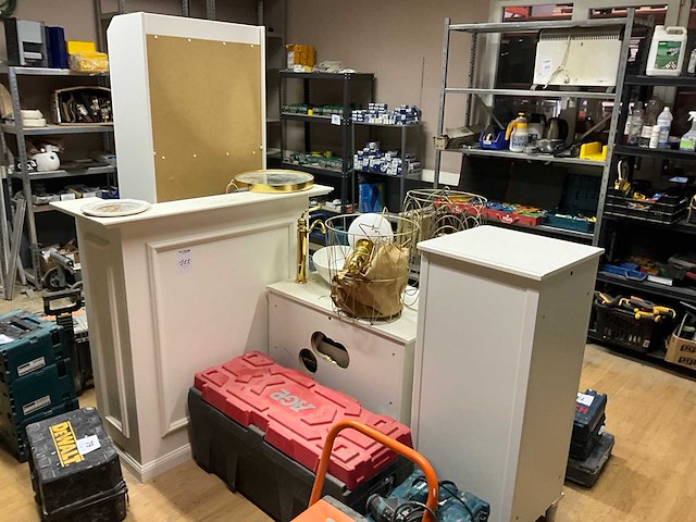 Partij diverse meubels - afbeelding 1 van  11